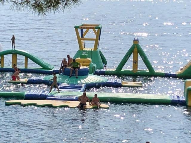 ApartHotel Villa Mozart Podgora Esterno foto