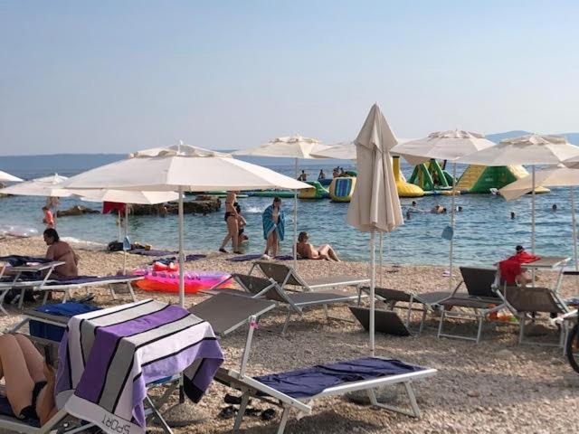 ApartHotel Villa Mozart Podgora Esterno foto